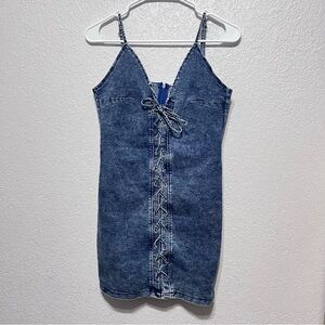 Windsor laced-up denim mini dress size S (measurements on the photos)